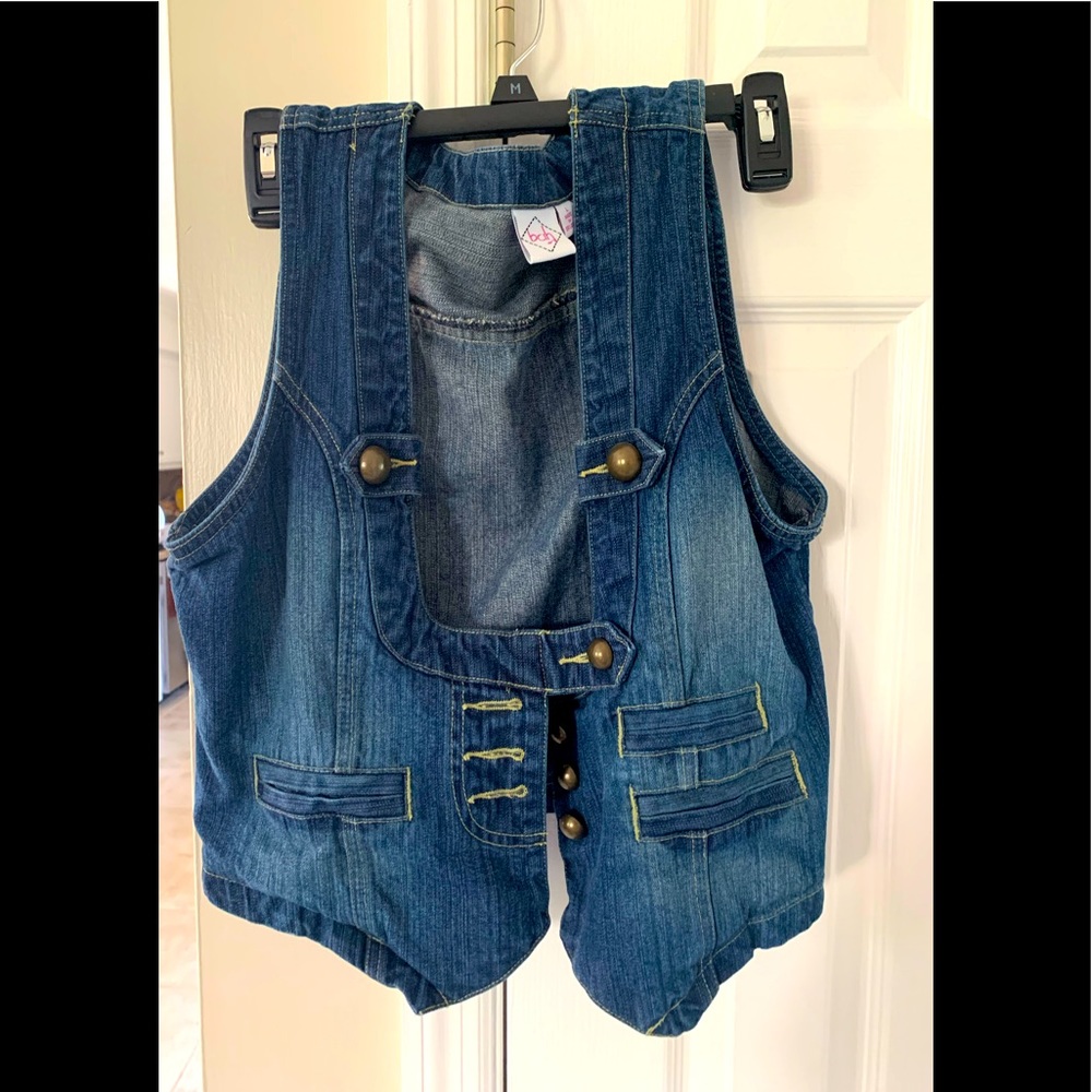 Jean Vest